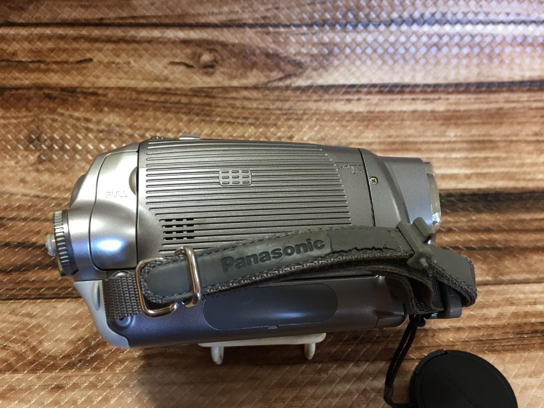 撮影再生ダビングOK　美品　Panasonic　NV-GS250　付属品あり