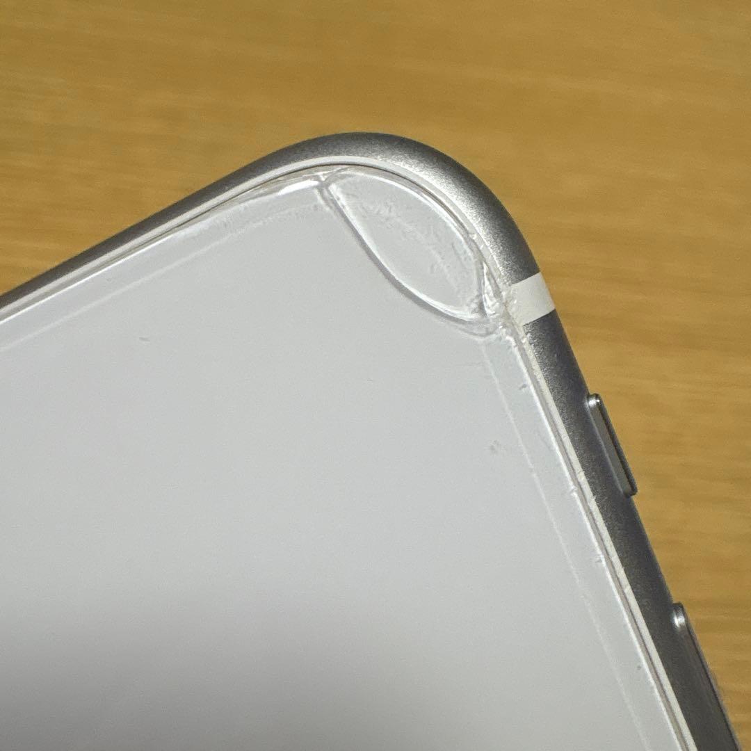 Apple iPhone SE ホワイト　ジャンク品
