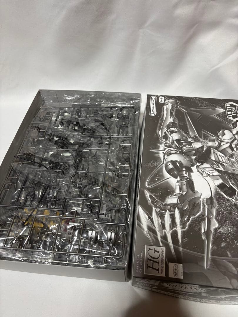 新品　HG ガンプラ 鉄血　4体セット