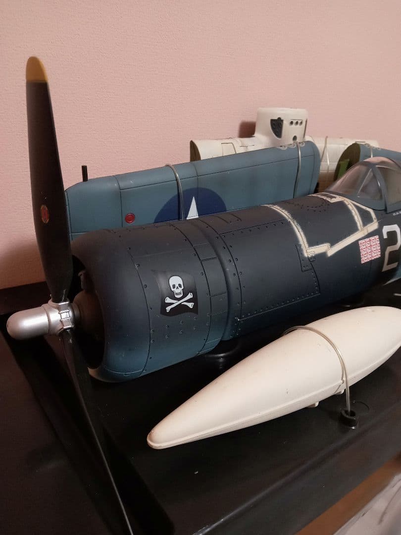 希少価値♡21stセンチュリートイズ 1/18 F4U-1A コルセア