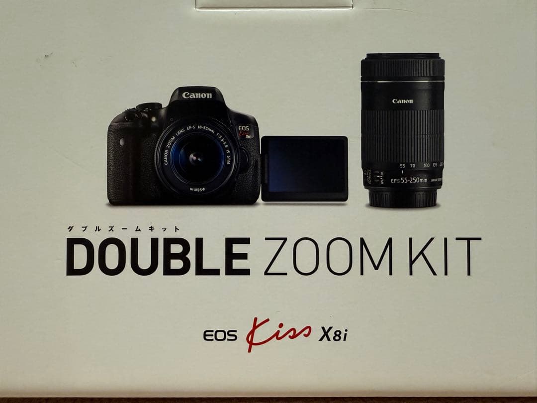 Canon EOS Kiss X8i ダブルズームキット