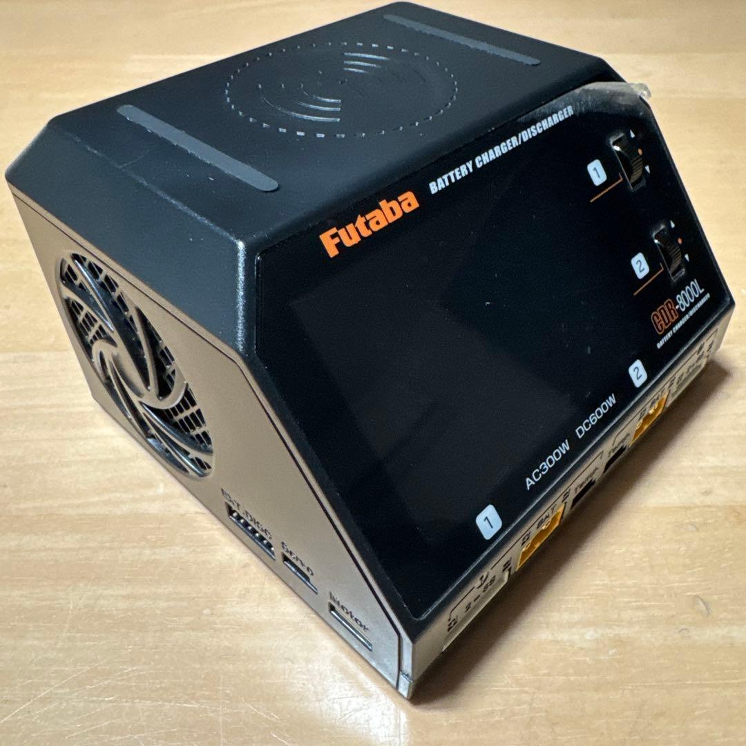 Futaba CDR-8000L 充電器