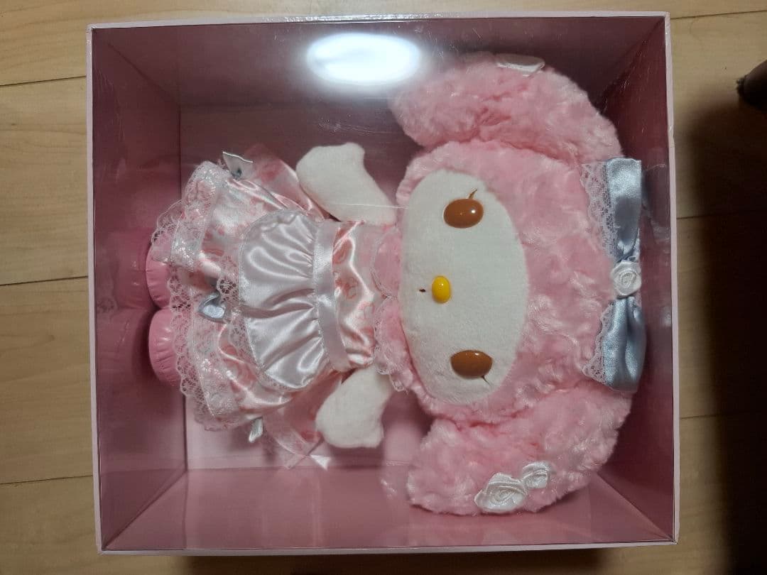 激レア　マイメロディ　40周年　バースデードール　ぬいぐるみ　人形