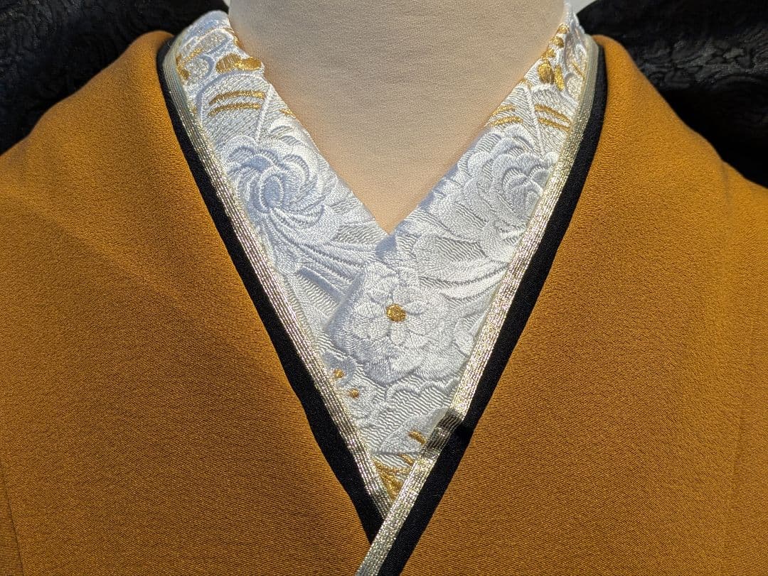 振袖フルセット 身丈160.5裄63.5 刺繍柄 山吹色 黒 成人式 逸品