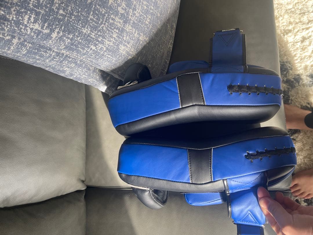 PHENOMフェノム 軽量湾曲キックミット2個ペア/ キックボクシング