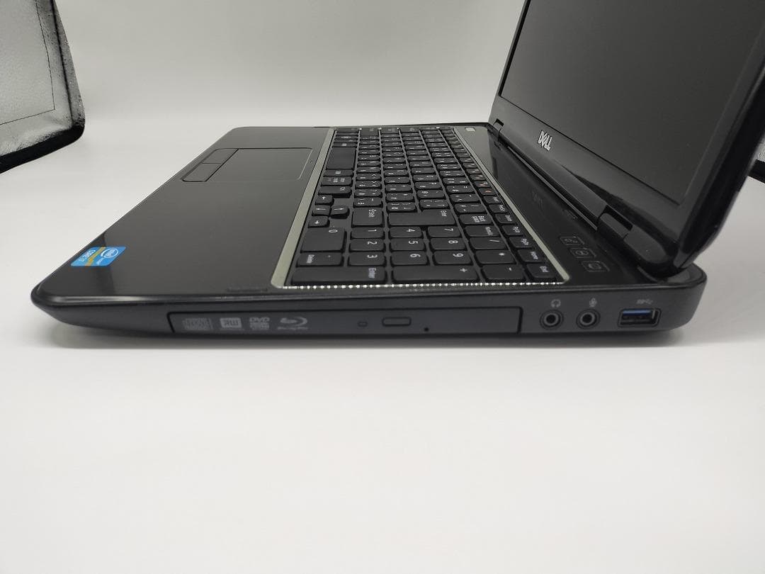 【DELL】爆速 Corei7/SSD120GB 15.6ノートパソコン C12