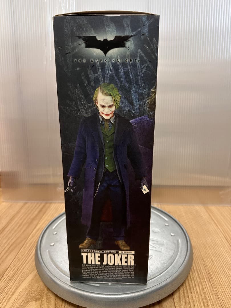 HOT TOYS 『THE JORKER』ダークナイト　ジョーカー