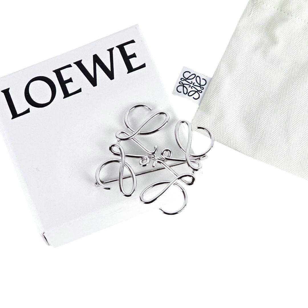 美品 ロエベ LOEWE Anagram Brooch アナグラム ブローチ