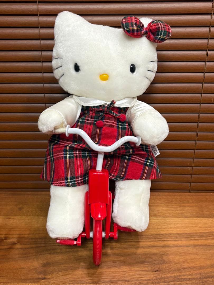 新品☆廃業した玩具店に飾ってあった ☆ハローキティメロディさんりんしゃ◎動作OK