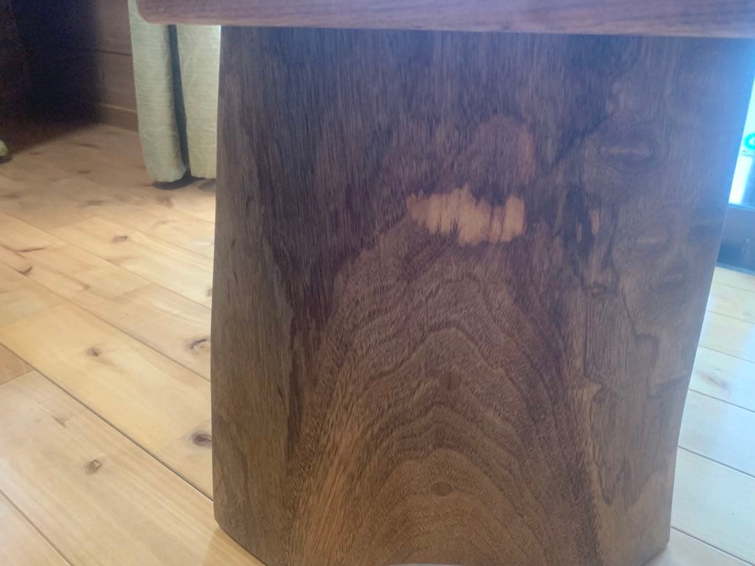 勿体ないワイルドな❣️①楠サイドテーブル、ベンチ＊補強貫#SDGs