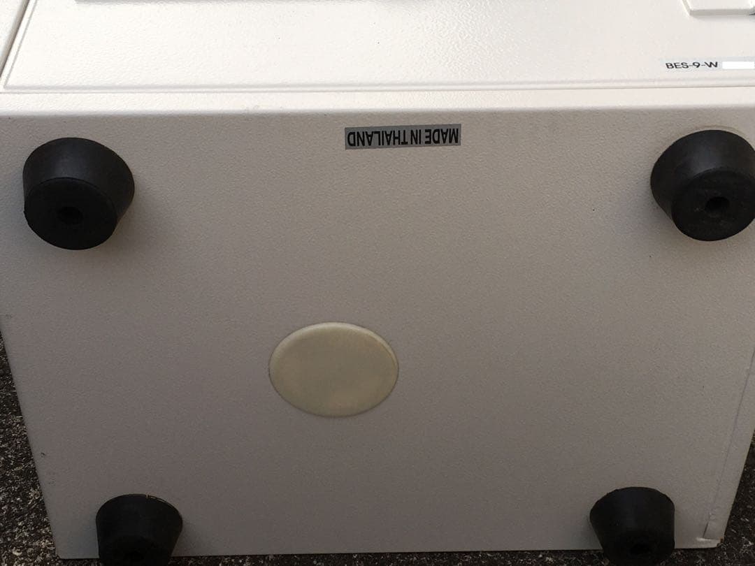 EIKO BES-9-W 小型 耐火金庫 エーコー ダイヤル式 鍵2本付 現状品