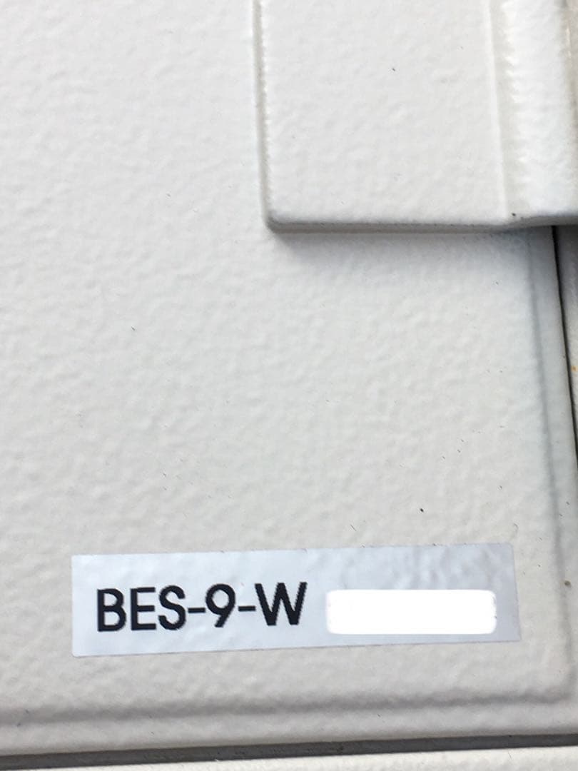EIKO BES-9-W 小型 耐火金庫 エーコー ダイヤル式 鍵2本付 現状品