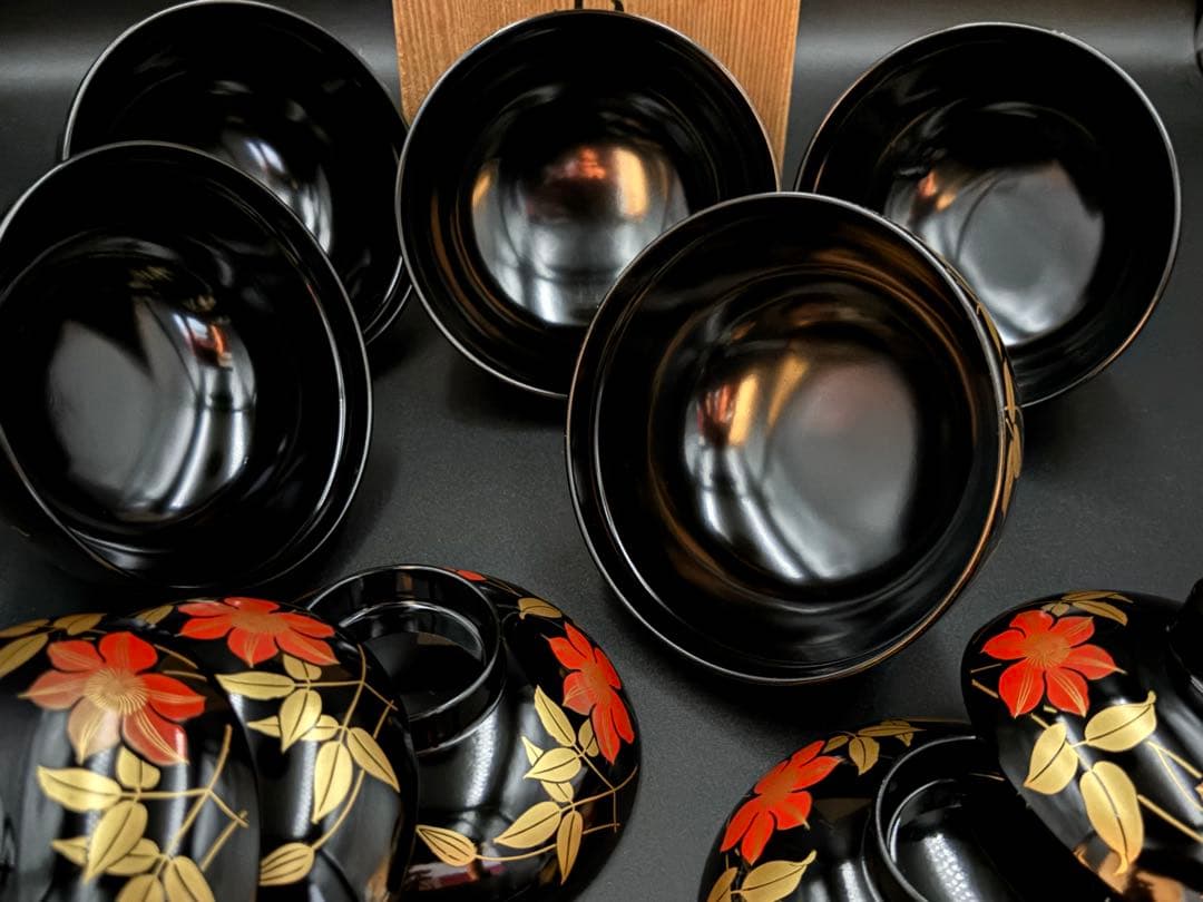 希少　会津塗り　蓋付きお椀5客・茶托５客　セット　漆器　箱付　味噌汁　汁椀