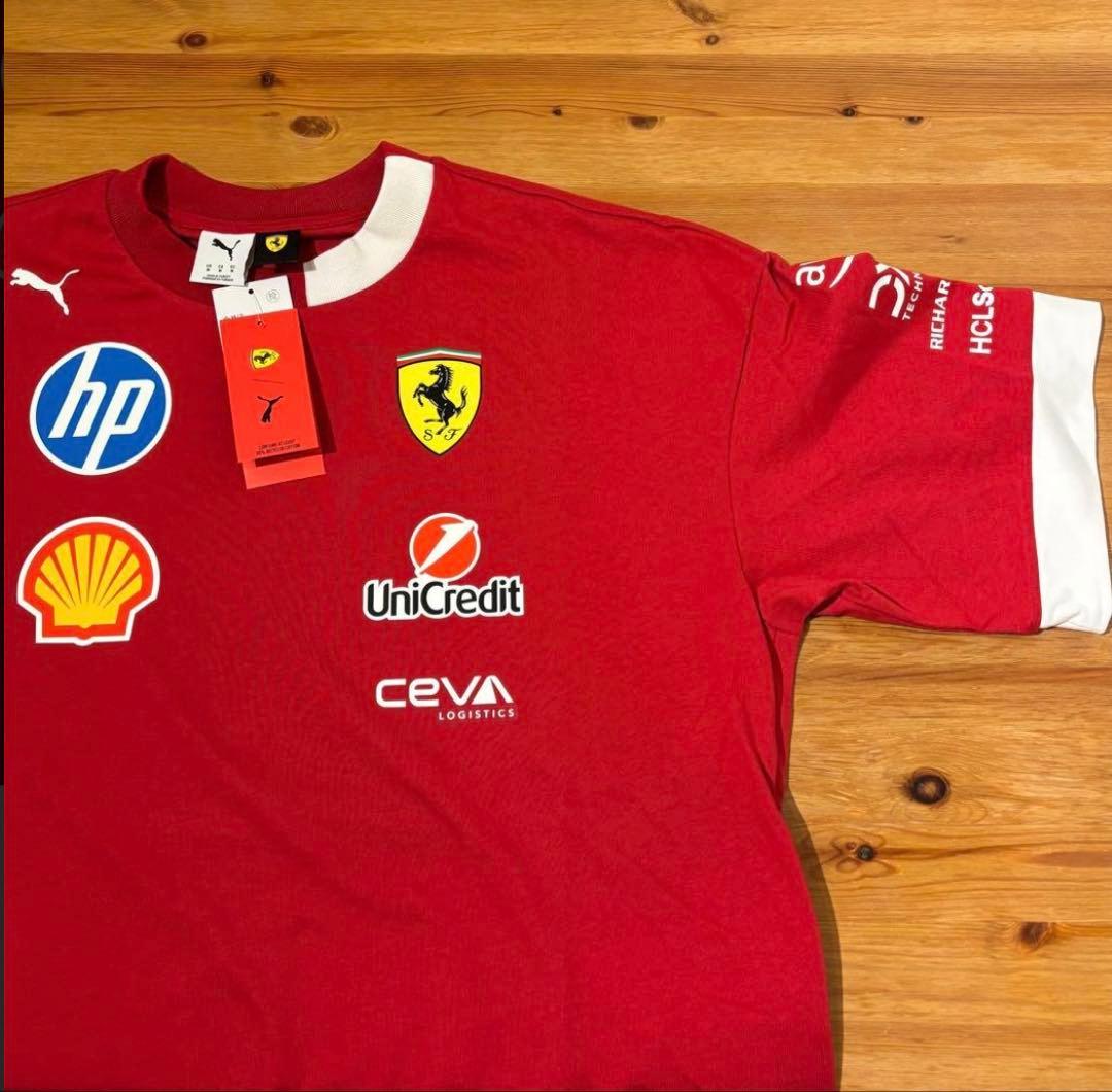2025 PUMA スクーデリア フェラーリ オーバーサイズ Tシャツ