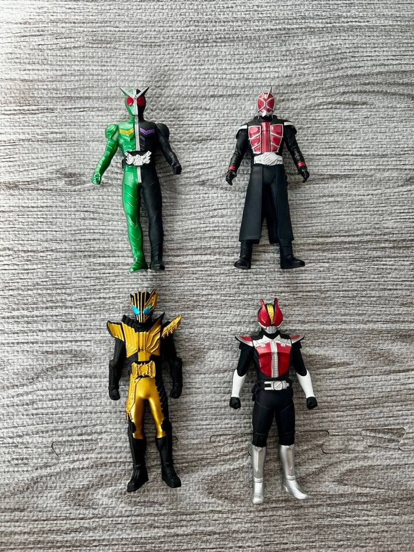 他の仮面ライダーご購入の方へプレゼントします