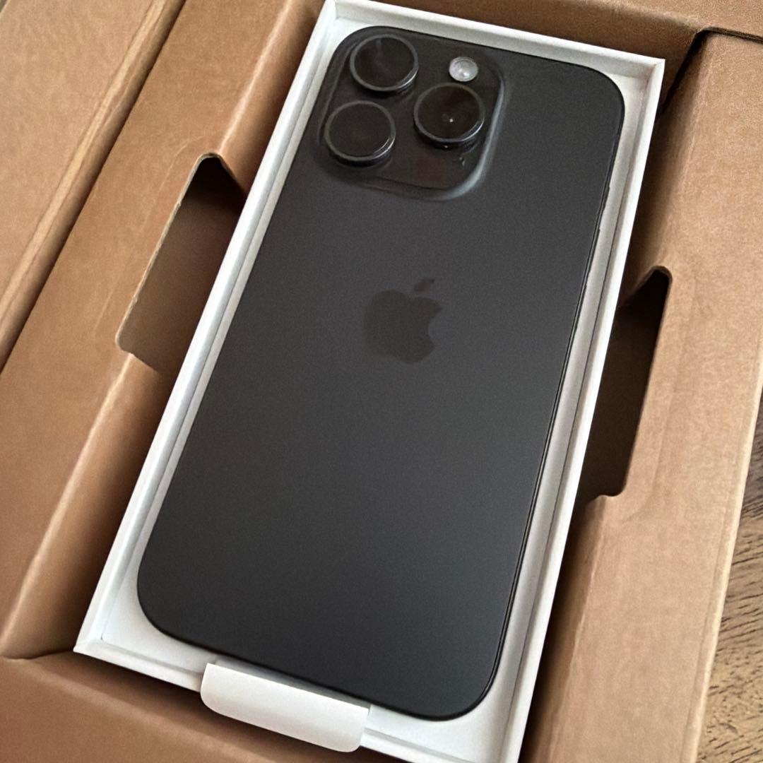 スマートフォン本体 iphone15pro 256GB
