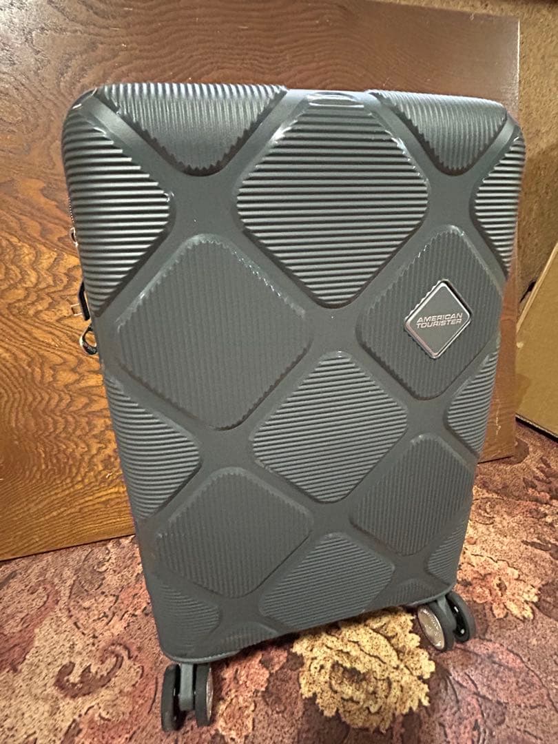 AMERICAN TOURISTER SAM262 sサイズ 機内可グレー