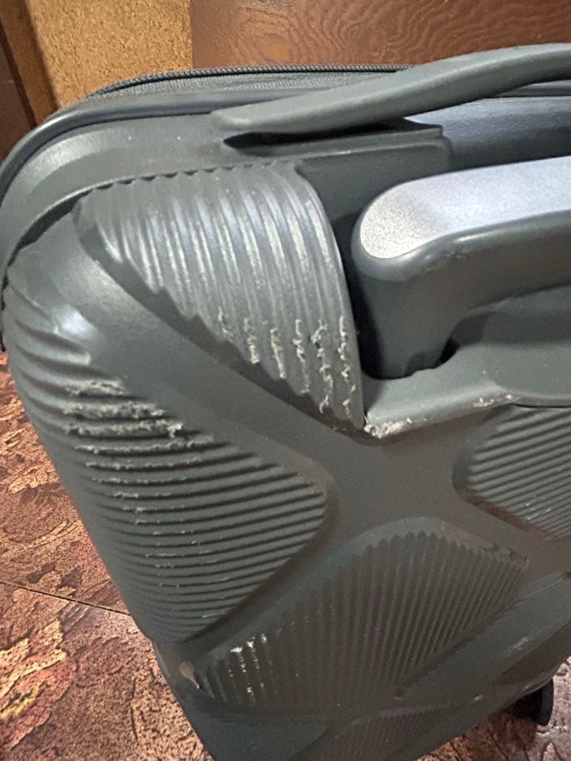 AMERICAN TOURISTER SAM262 sサイズ 機内可グレー