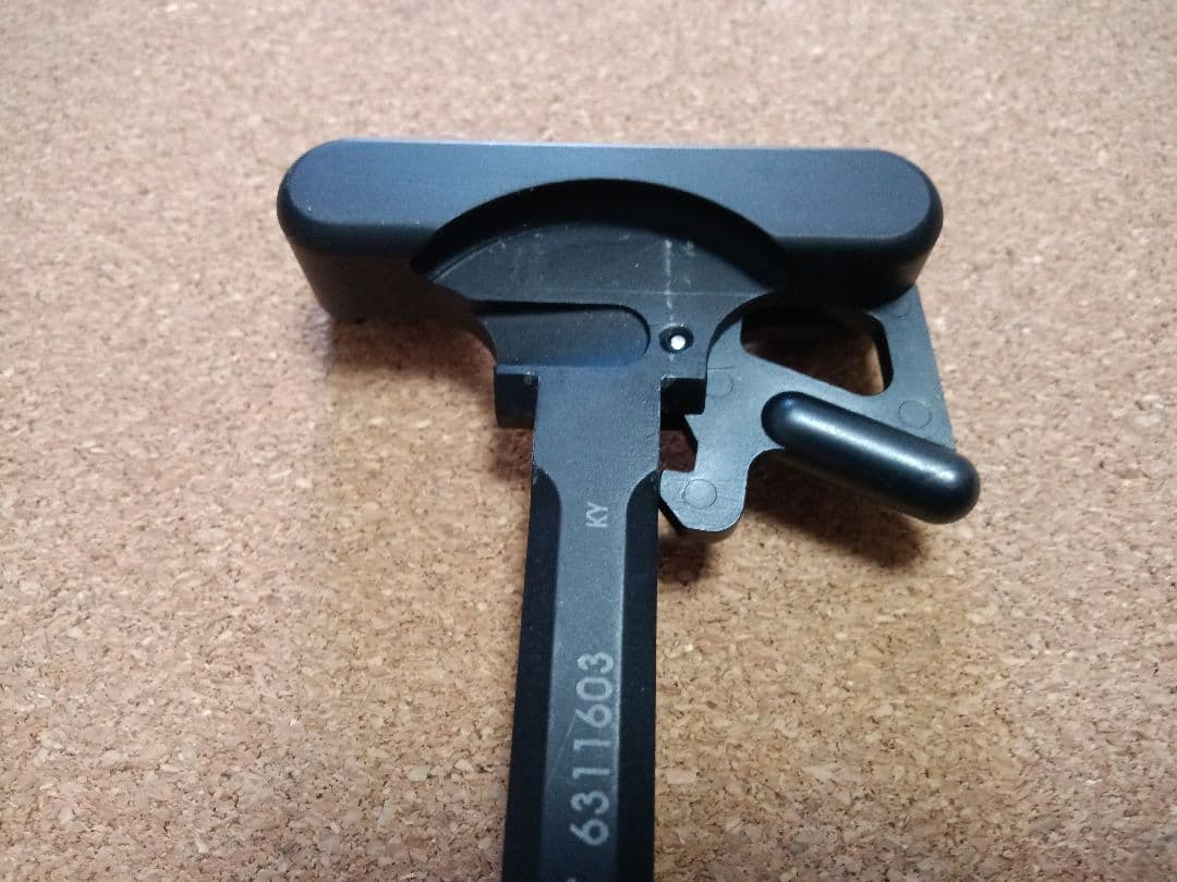 トイガン PRI M84 Gas Buster Charging Handle