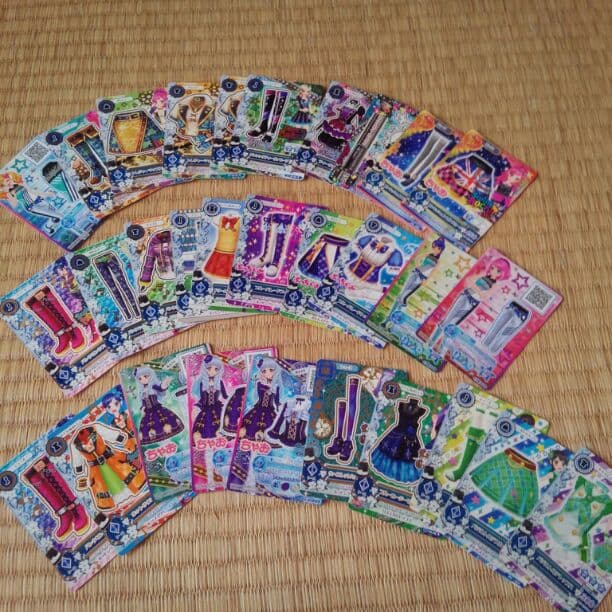 アイカツカード120枚！