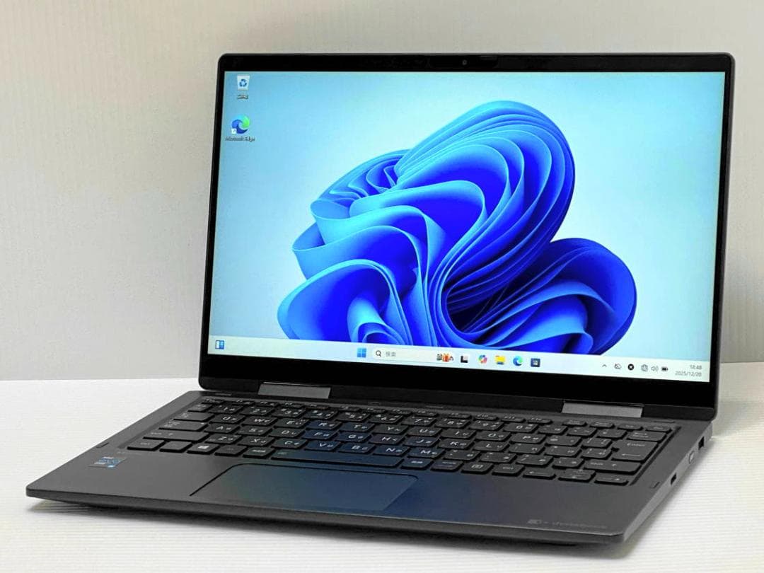 第11世代i5 dynabook V83/HS 16G 13.3タッチパネル