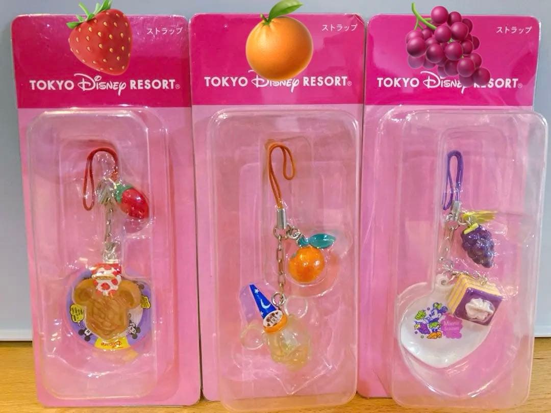 ディズニー　ミニチュアコレクション　ミッキーワッフル　ストラップ