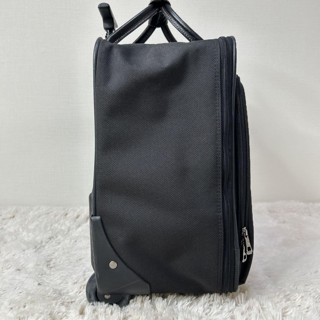 ロンシャン 旅行カバン キャリーバッグ 機内持ち込み可 LONGCHAMP 黒