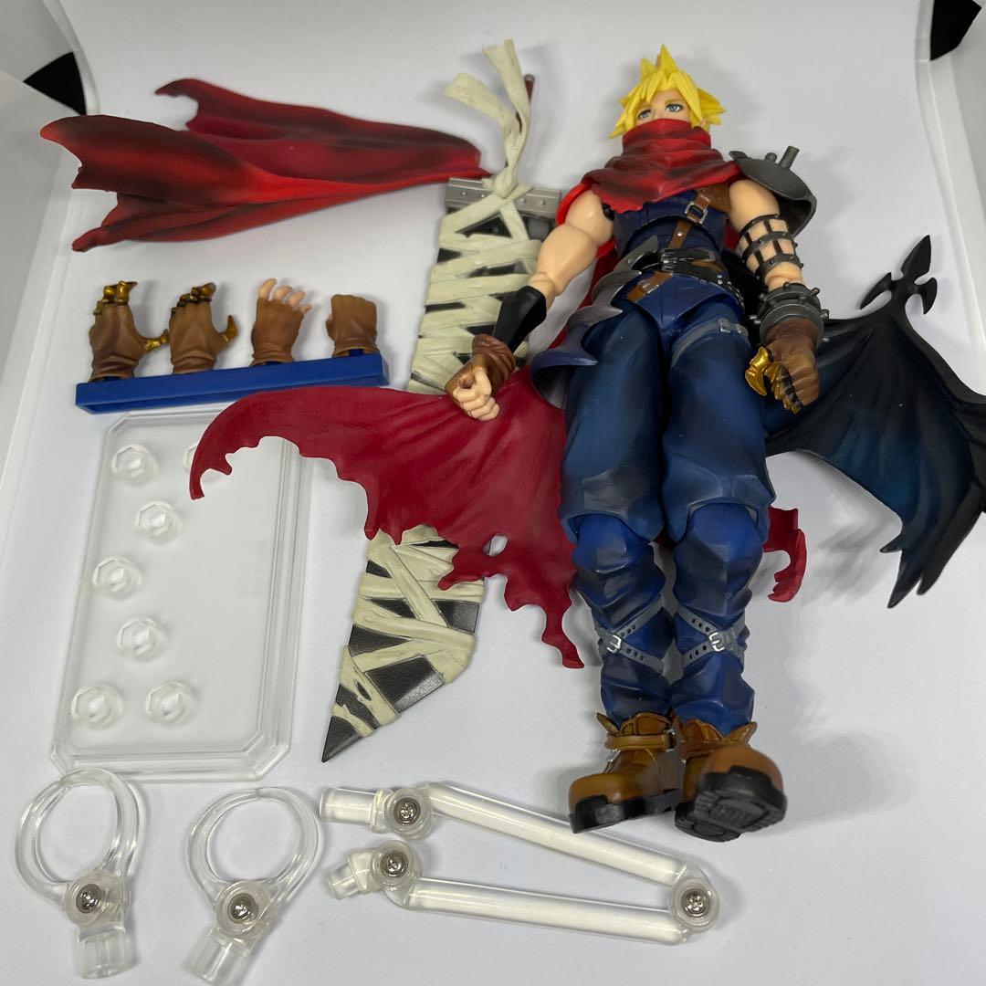 ブリングアーツ クラウド・ストライフ アナザーフォームVer. フィギュア