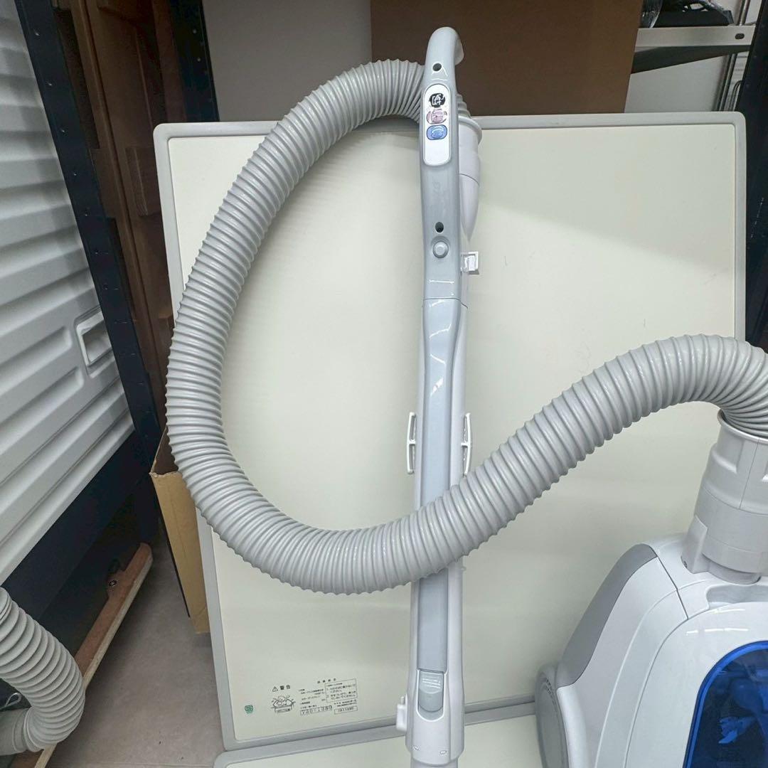 日立 紙パック式掃除機 CV-SF80A 2023年製 美品 kk01