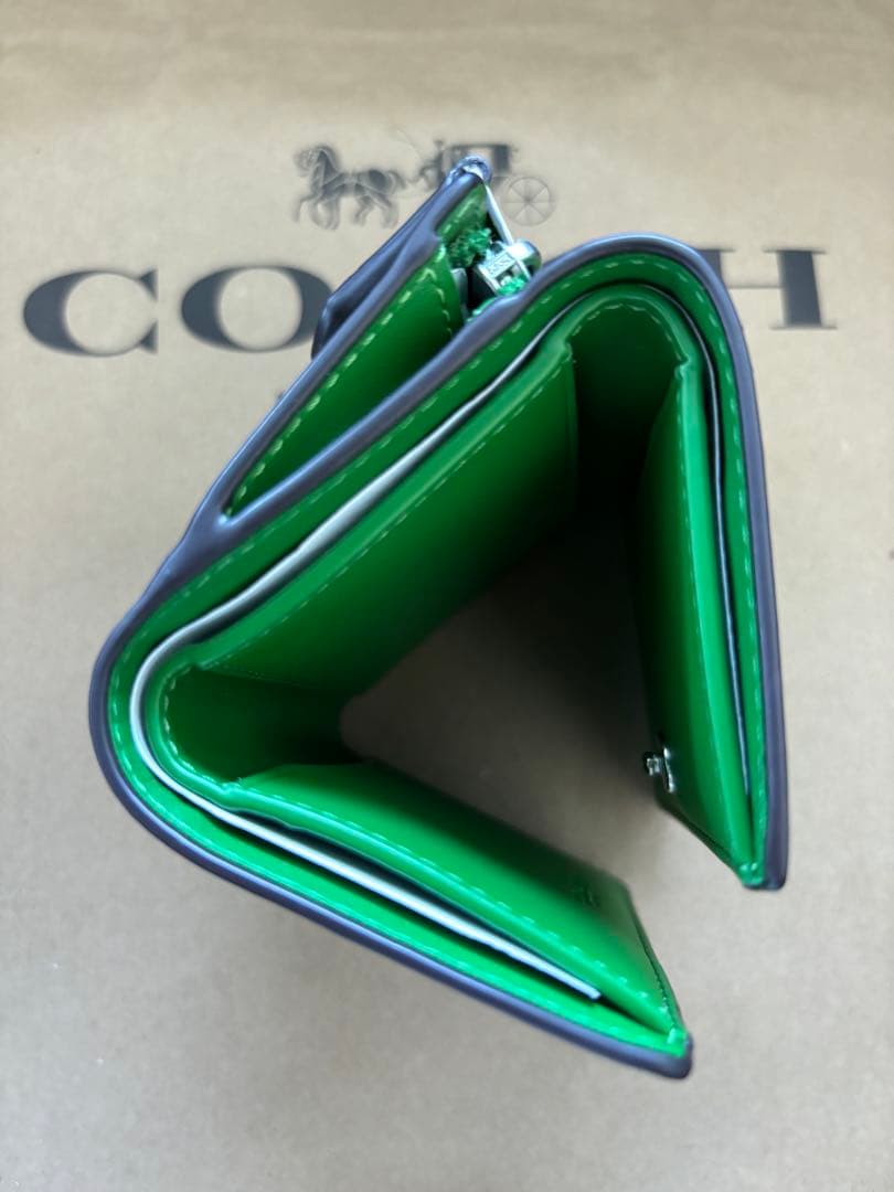 COACH コーチ　ミニウォレット　三つ折り財布　グリーン※箱無し