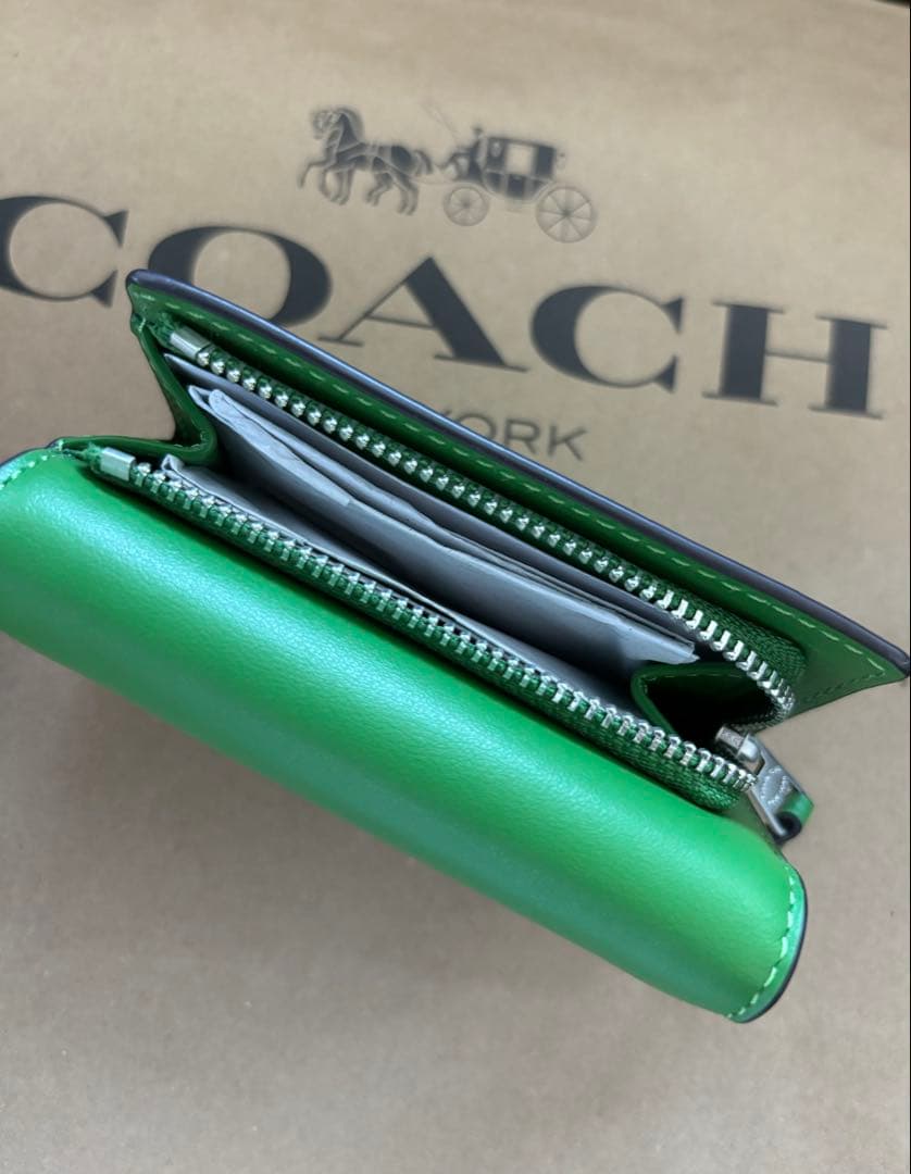 COACH コーチ　ミニウォレット　三つ折り財布　グリーン※箱無し