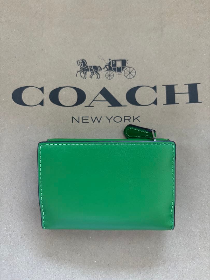 COACH コーチ　ミニウォレット　三つ折り財布　グリーン※箱無し