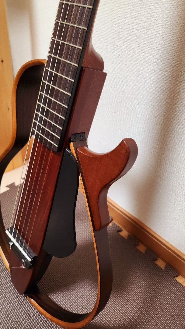 ◼美品◼おまけ付き◼YAMAHA サイレントギター SLG200N NT