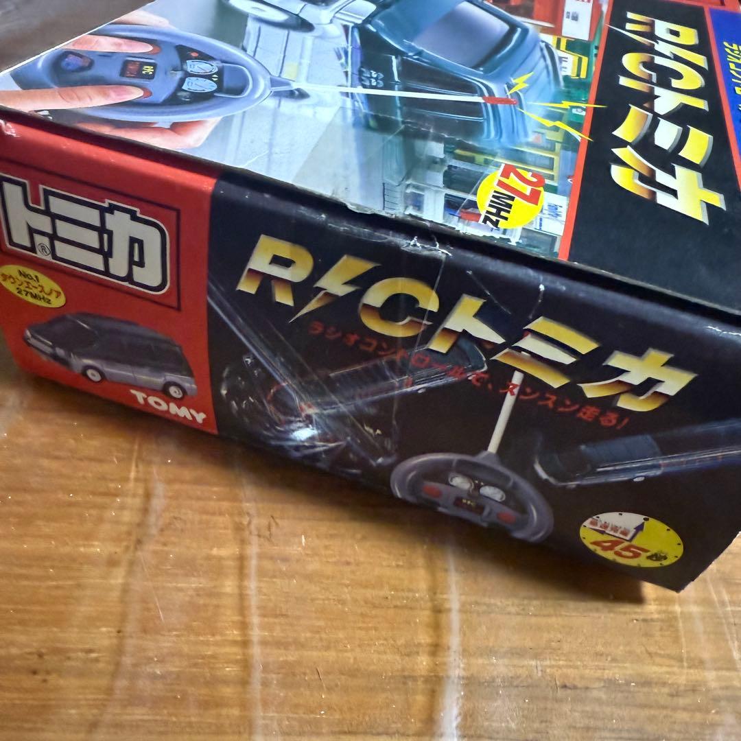 タウンエースノア　グリーン×シルバー　R/Cトミカ No.1 27MHz仕様