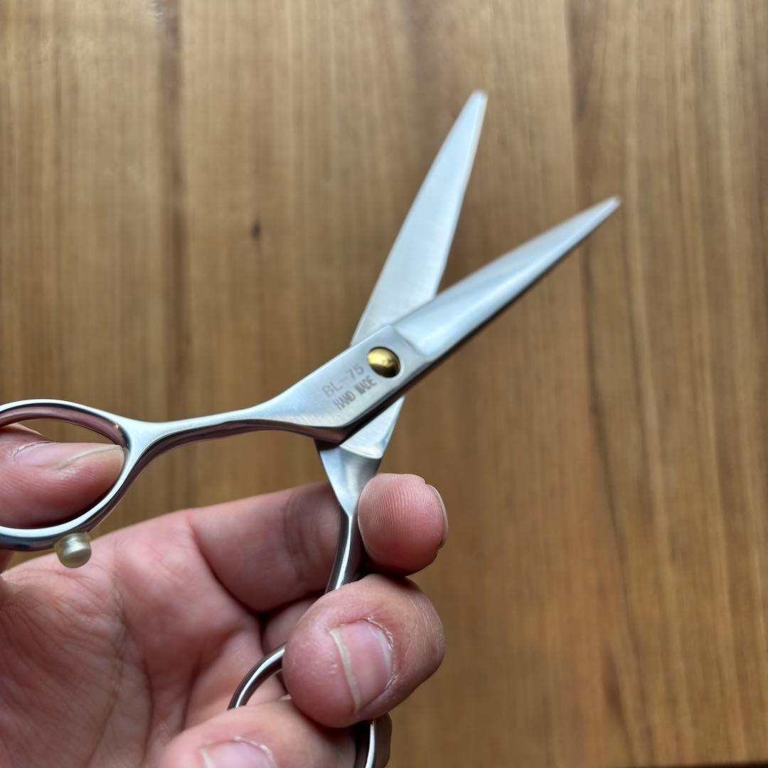 TAA 7.5インチストレートシザーBL-75