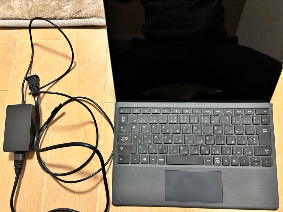 Surface Pro 5 i5/8GB/256GB 純正キーボード美良品