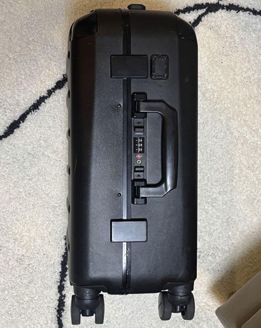 SOLGAARD Carry-on Closet 機内持込39L ブラック