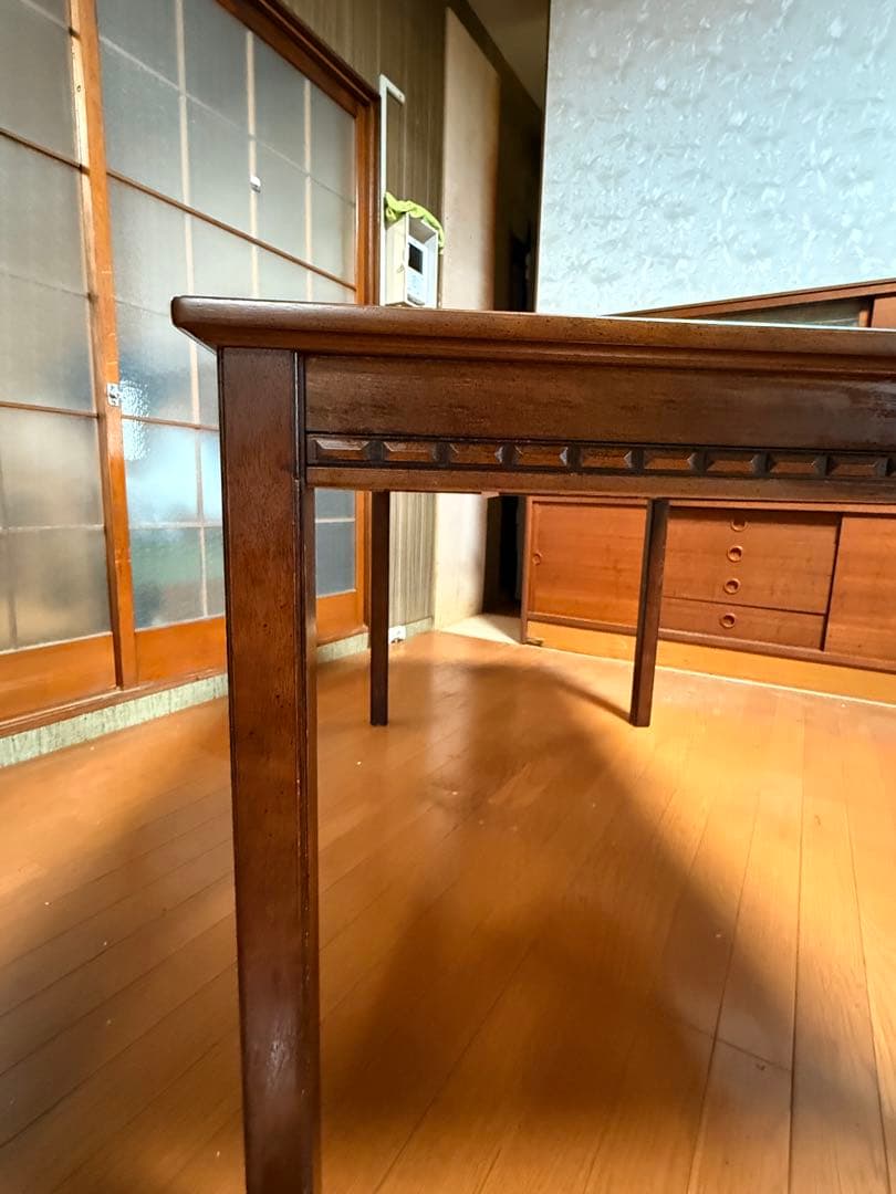 【現地引受取可能な方割引有】 カリモク　ダイニングテーブル