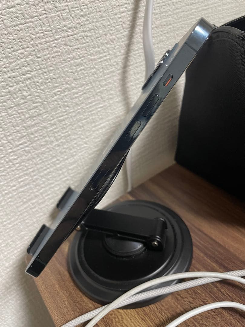 4【バッテリー100%】【即日発送！】iPhone12ProMax 128Gb