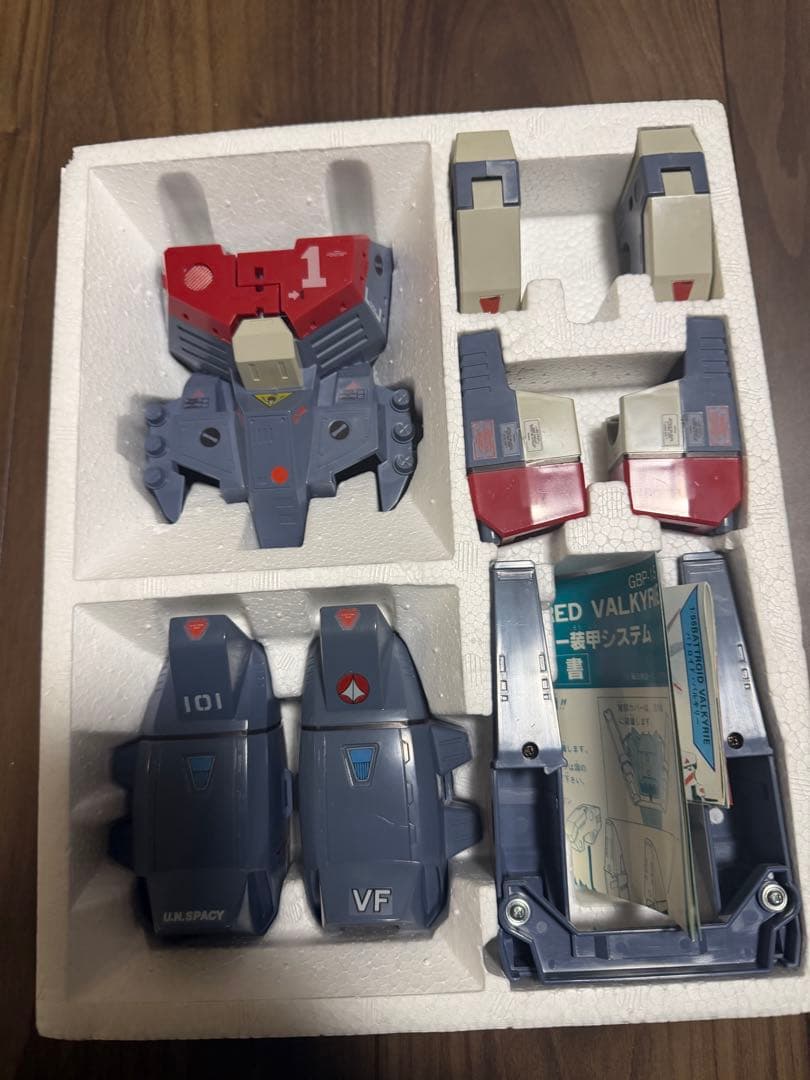 超時空要塞マクロス GBP-1S アーマードバルキリー 装甲システム フィギュア