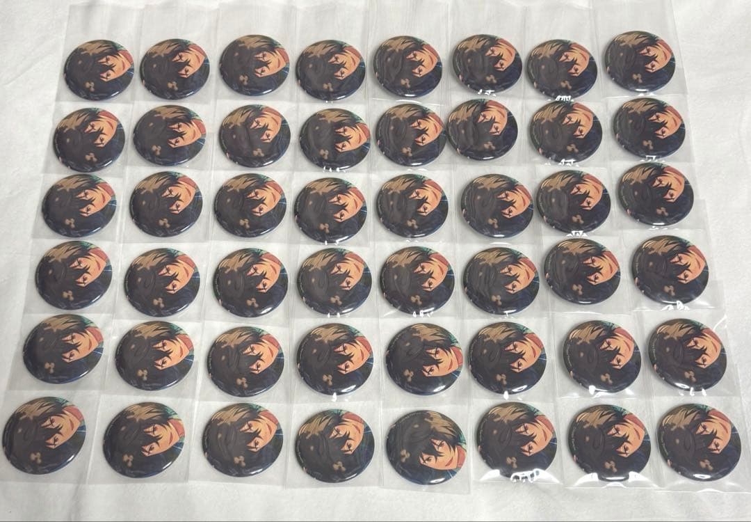 あんスタ　凛月　フィーチャー　缶バッジ　48点セット