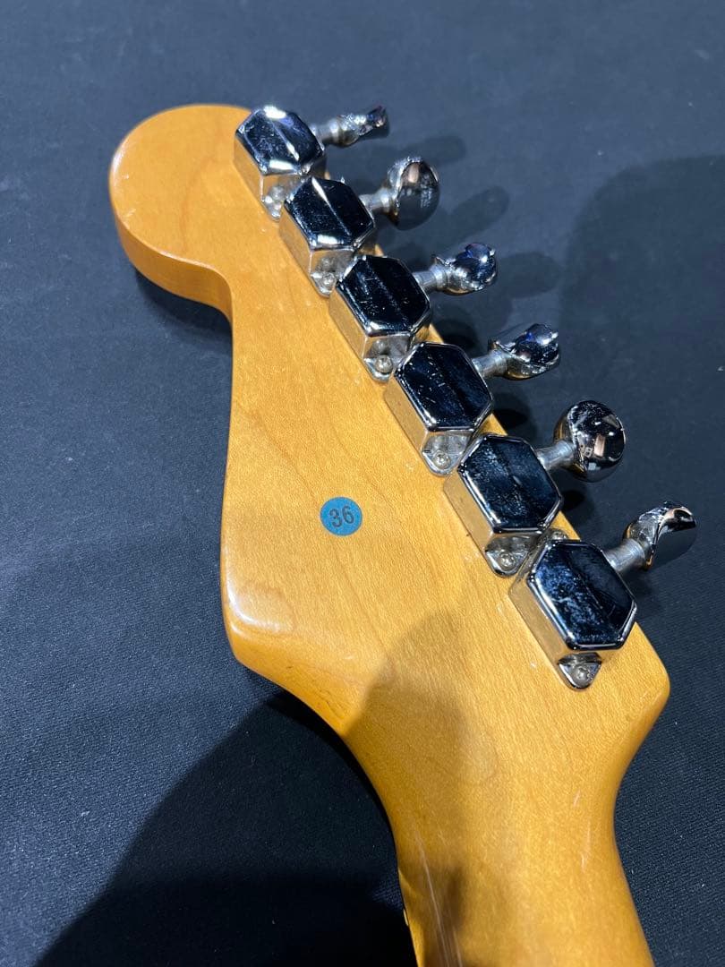 Squier SST30 JV シリアル　ジャパンヴィンテージ　1983年製