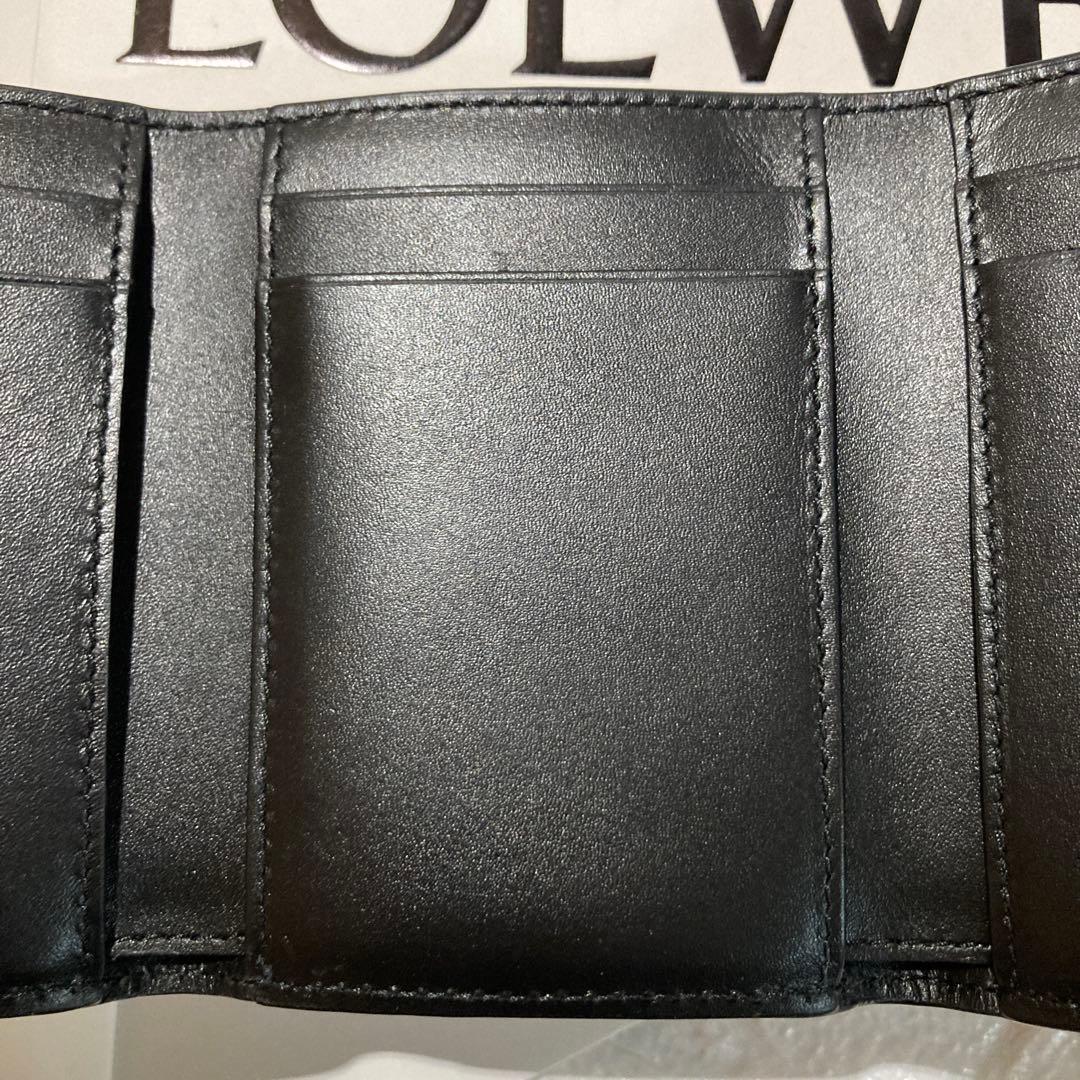 LOEWE アナグラム トライフォールドウォレット ブラック 三つ折り財布