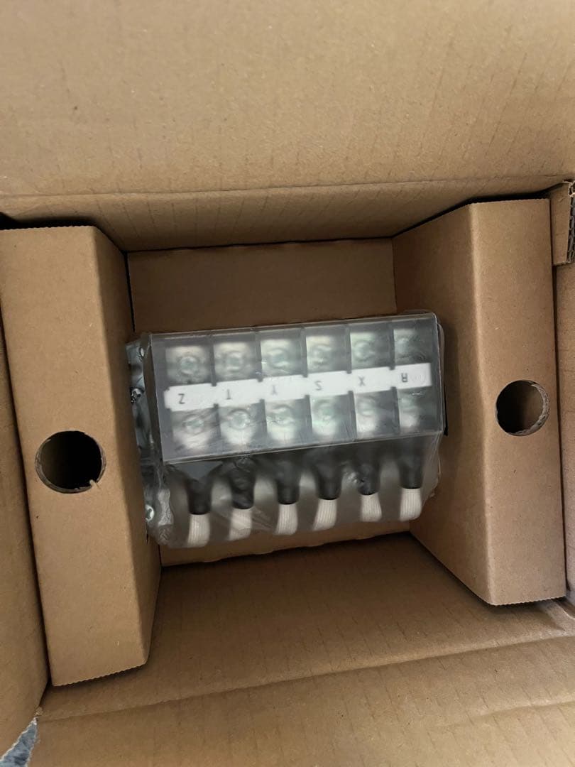 三菱電機　AC リアクトル　FR-HAL-15K