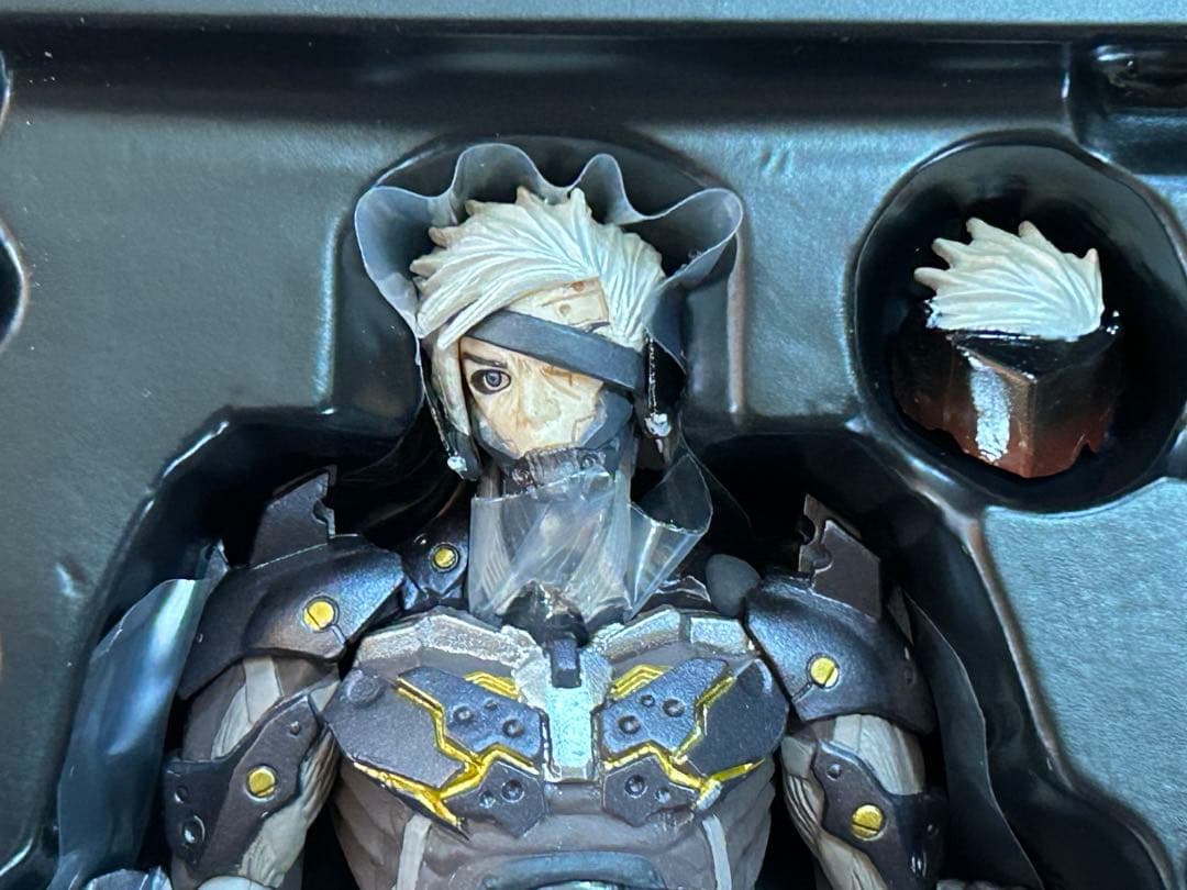 雷電 リボルテック ヤマグチ メタルギアライジングリベンジェンス