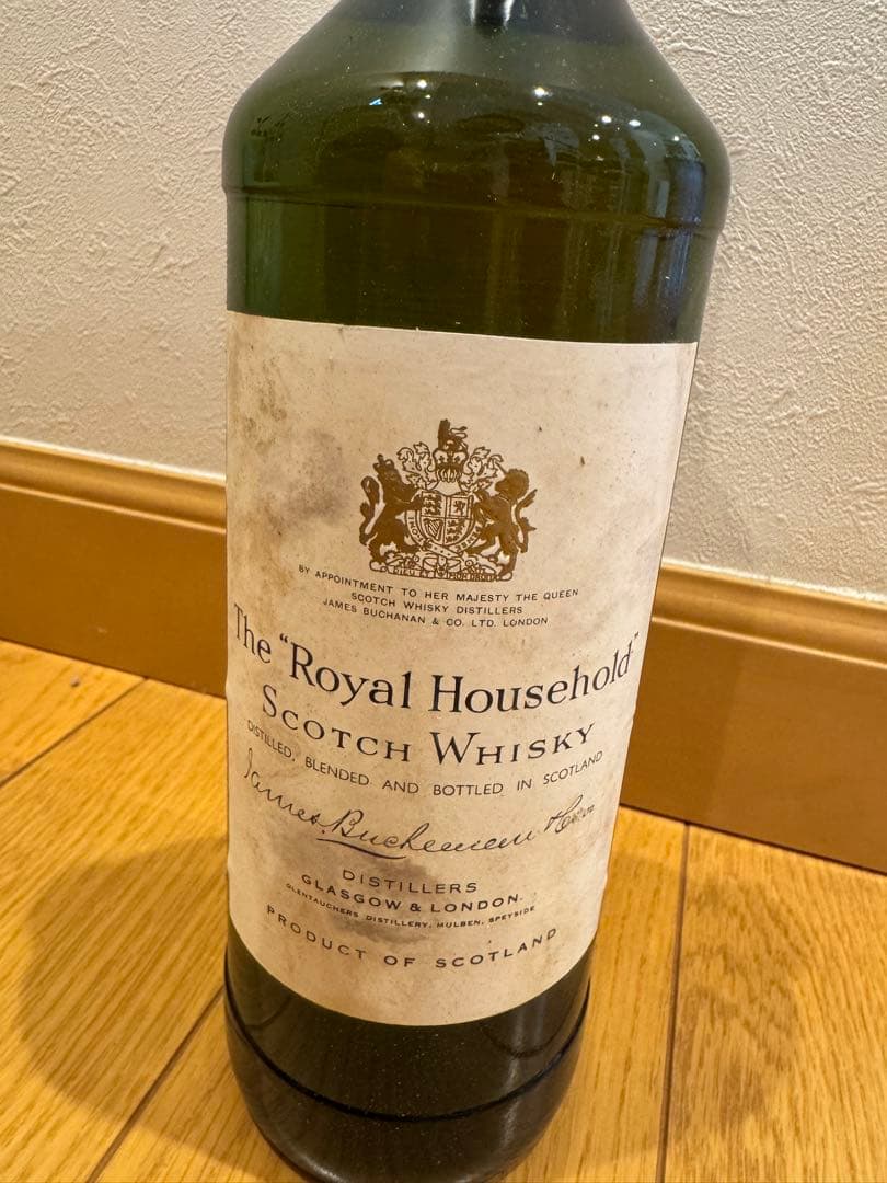 ＊未開封＊ザロイヤルハウスホールド木箱付き750ｍｌ特級ウイスキー