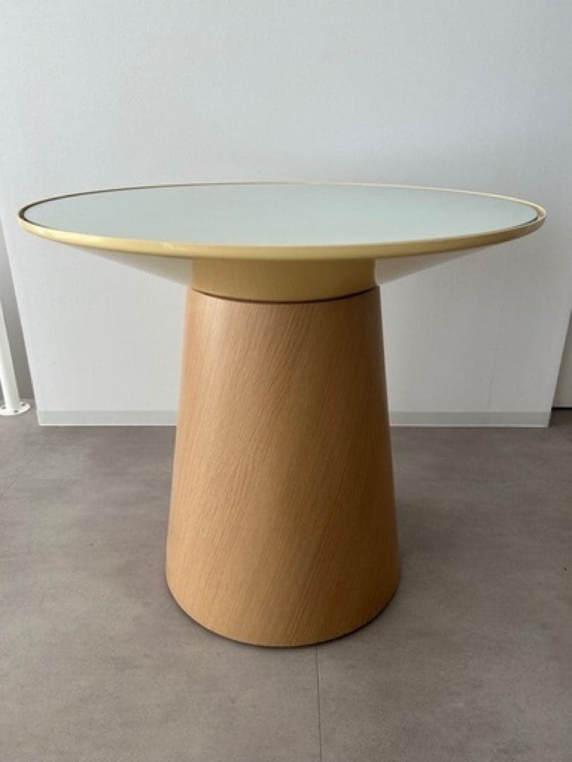 スチールケースSteelcase サイドテーブル　Φ625 H570