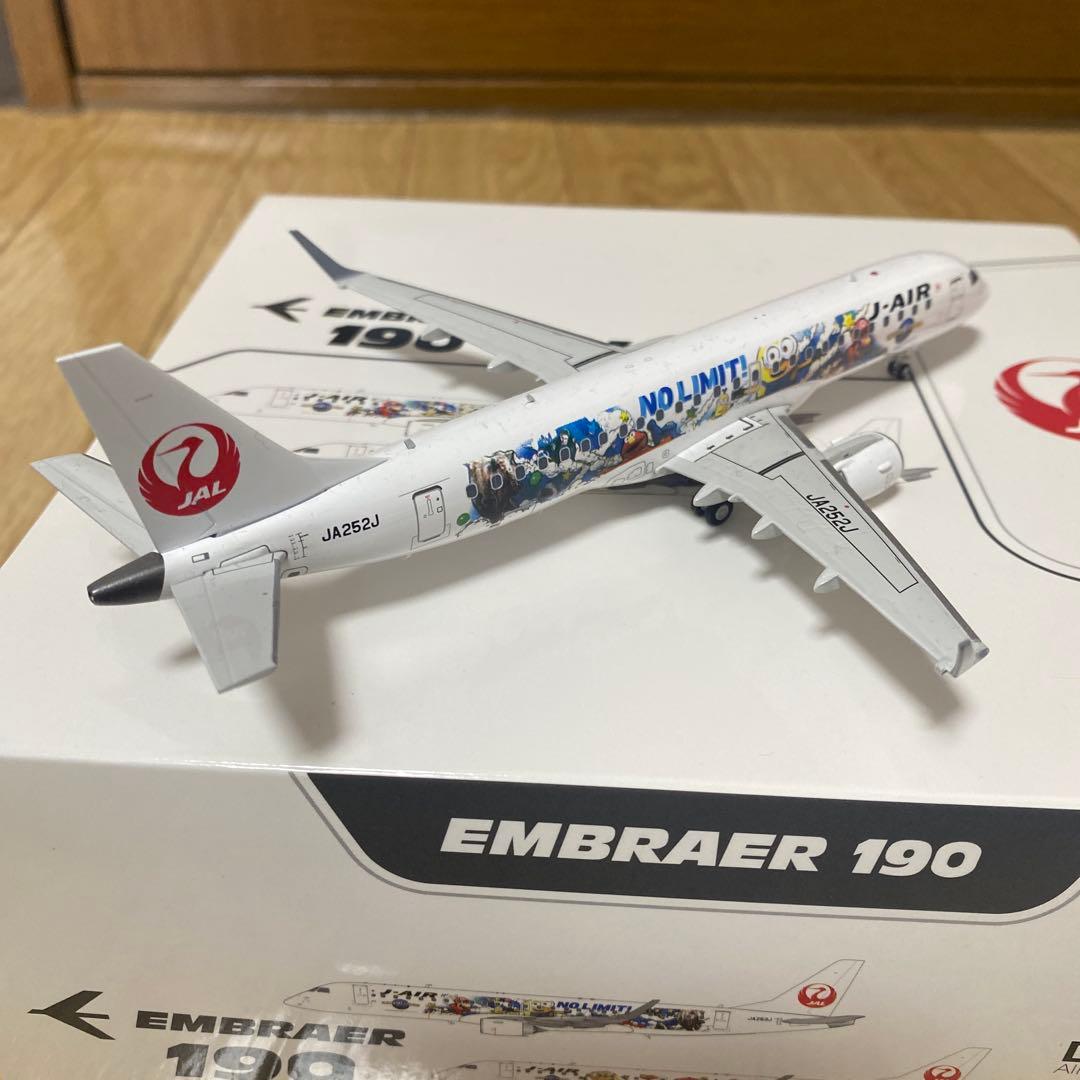 JAL E190 JA252J ユニバーサルスタジオジャパン塗装