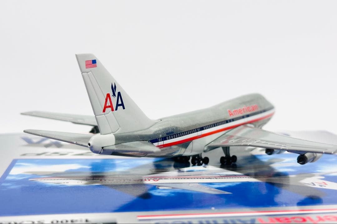 Gemini 1/400 B747SP アメリカン航空