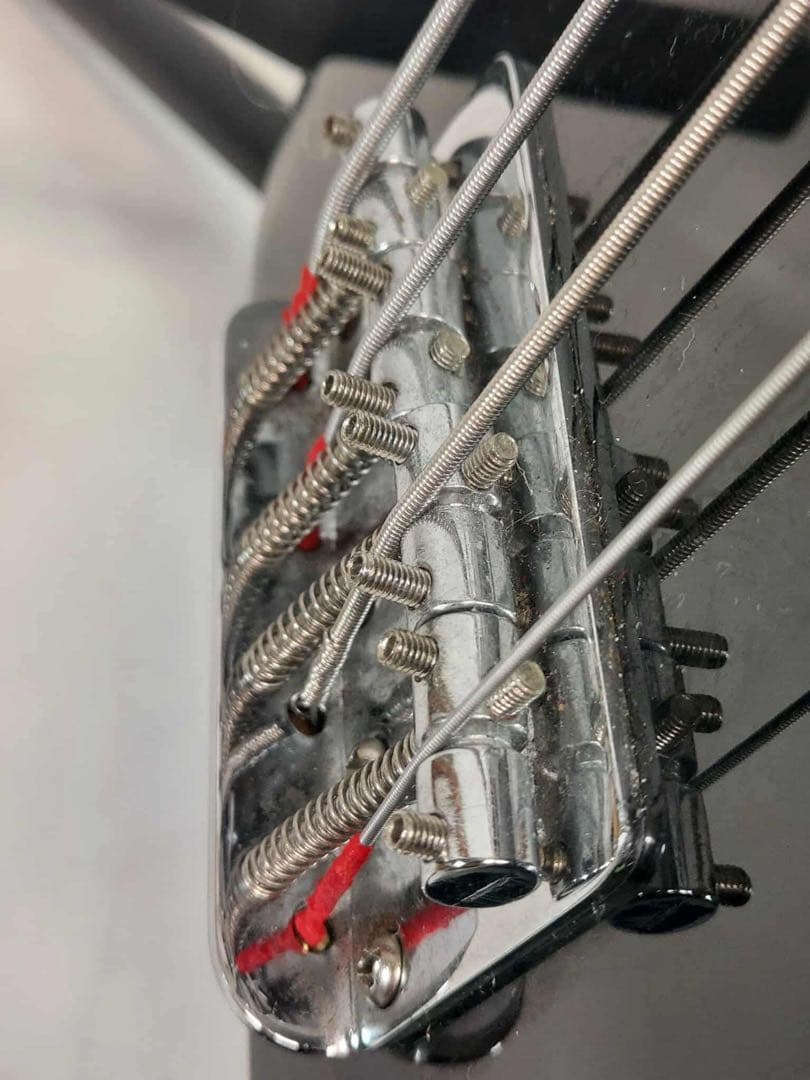 Legend エレキベース